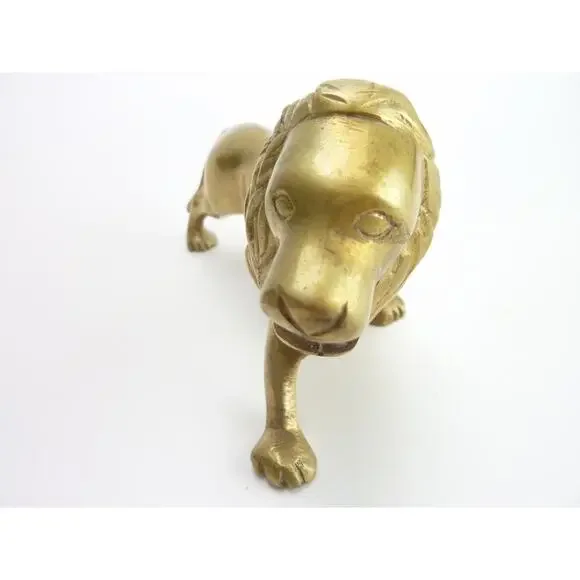 Vintage Brass Lion Figurine Statue Paperweight Leo Mid-Century Home Décor - Picture 4 of 5